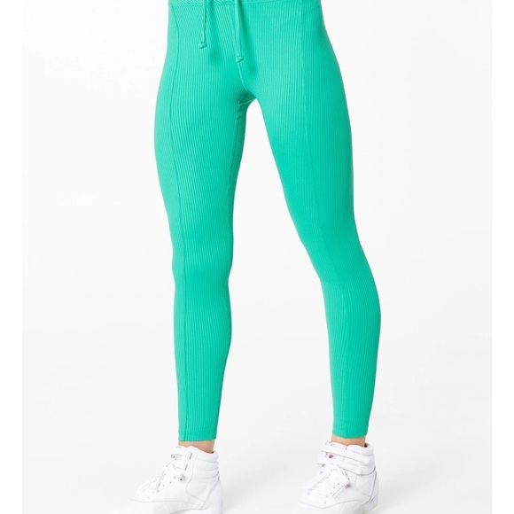 Year of Ours Green Ribbed Leggings - Picture 6 of 8